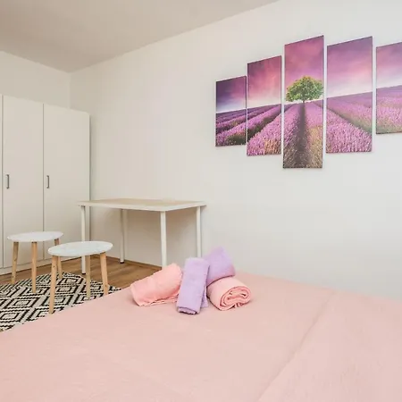 Cosy Near The Sport Center And Exercise Park Visnjik - Apartman *