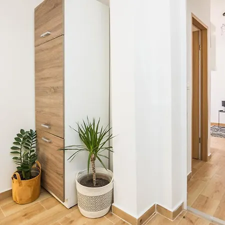 Apartman Cosy Near The Sport Center And Exercise Park Visnjik -